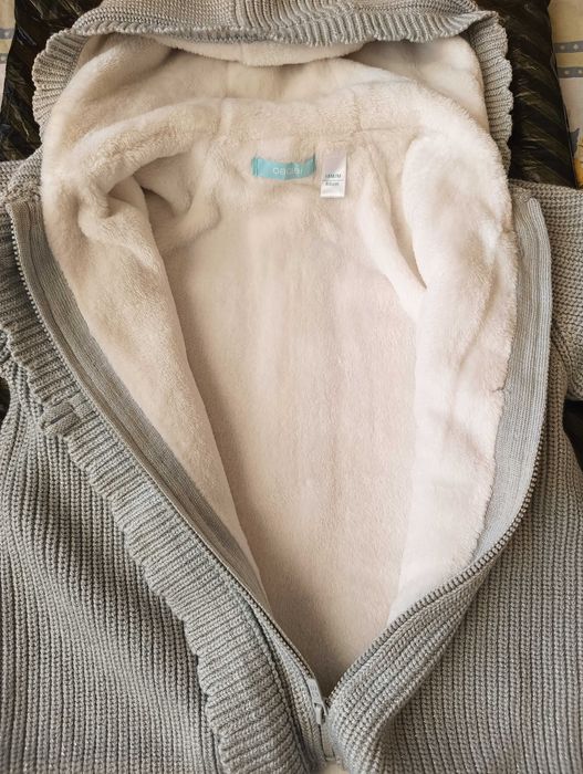 Елегантна топла жилетка Оbaibi