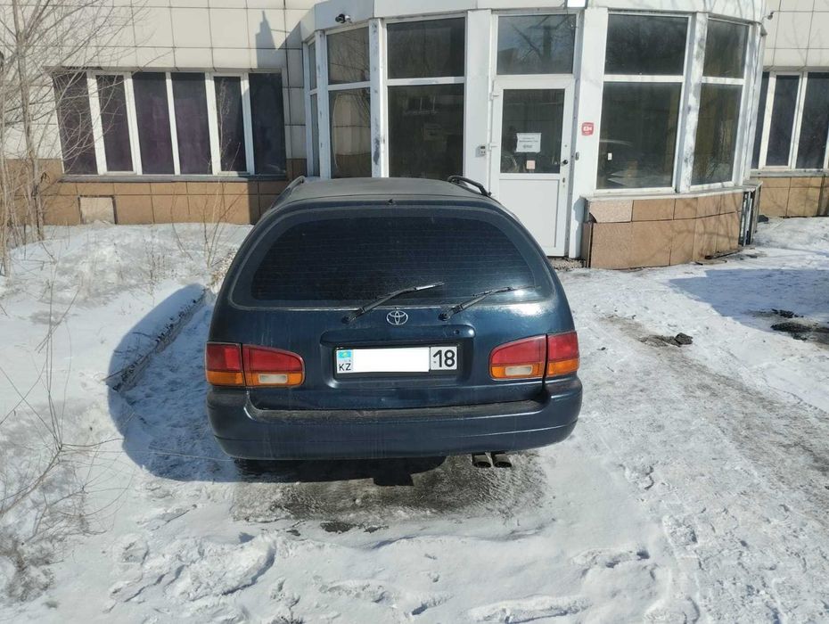 Toyota Camry 1993 г.
