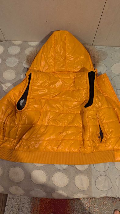 Елек Монклер с качулка