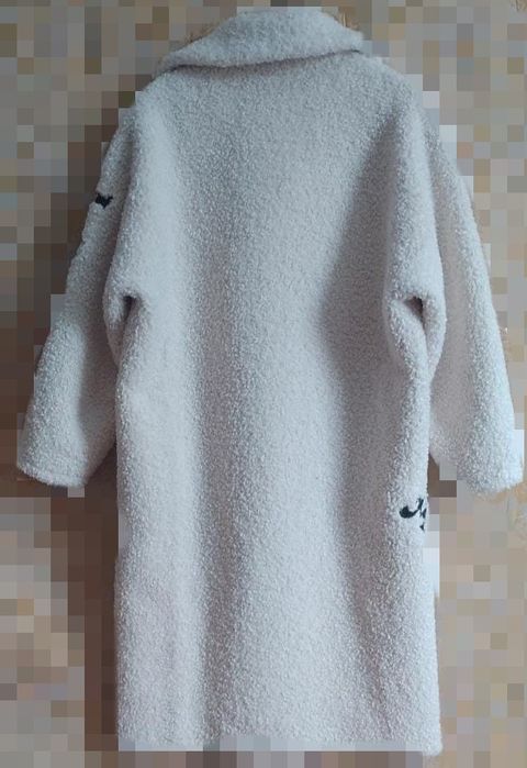 Продается шуба из овечьей шерсти.