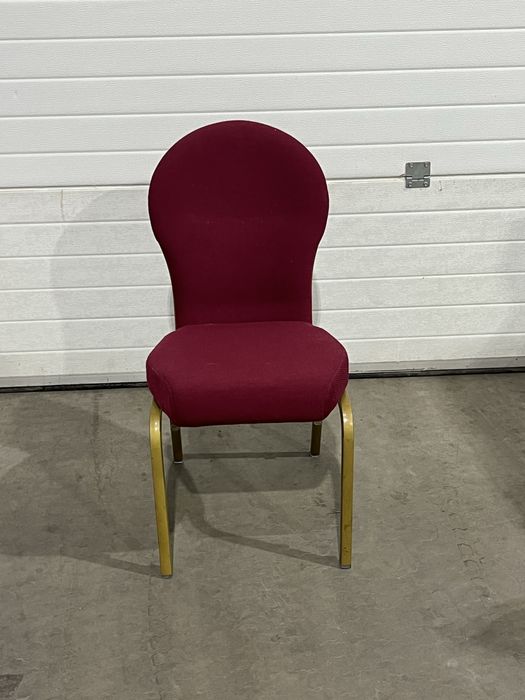 Scaune tapițate – elegante și confortabile