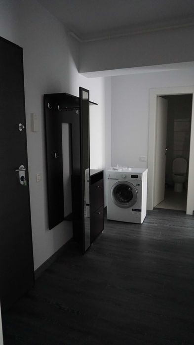 Inchiriere apartament 2 camere si loc de parcare