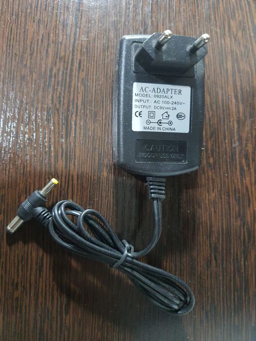 Блок Питания адаптер 9V-2A