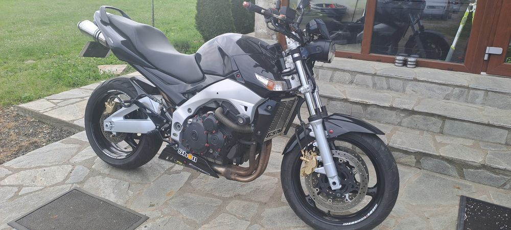 Suzuki Gsr 600 K6