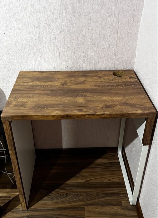 Продам стол, срочно