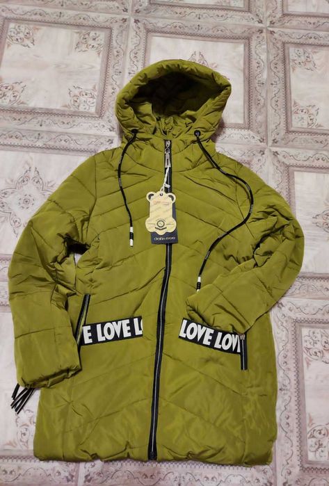 Новая куртка девочке