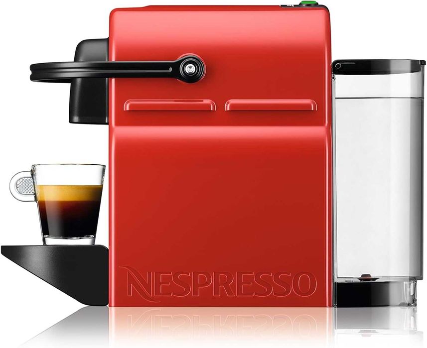 Кафемашина с капсули NESPRESSO Inissia Червена Черна