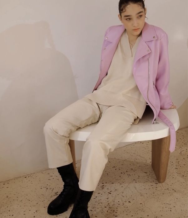 Продам куртку кожаную