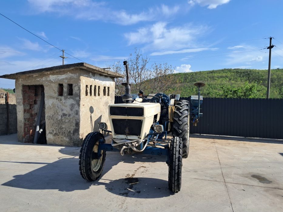 Tractor 80 cp de vanzare