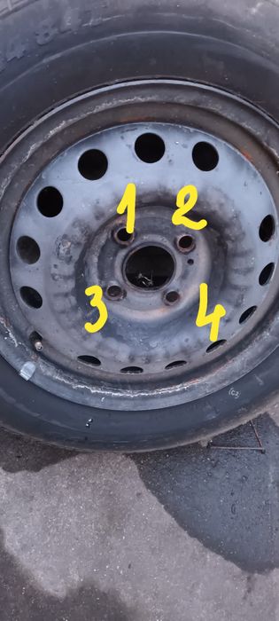 Anvelope vară (4) + anvelope iarnă (4) + jante (4)