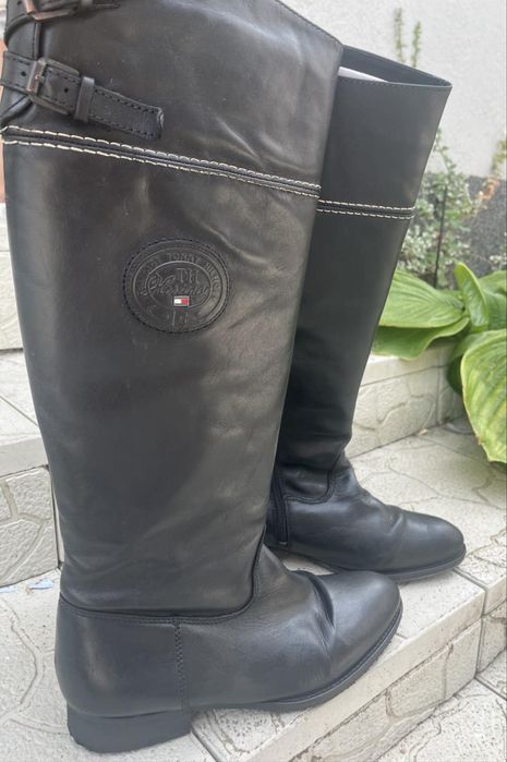 Tommy Hilfiger ботуши 39 номер