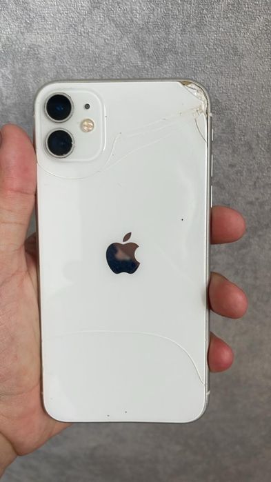 iPhone 11 рабочий