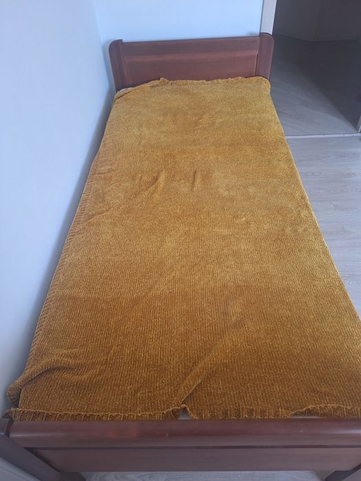 Отдам даром кровать