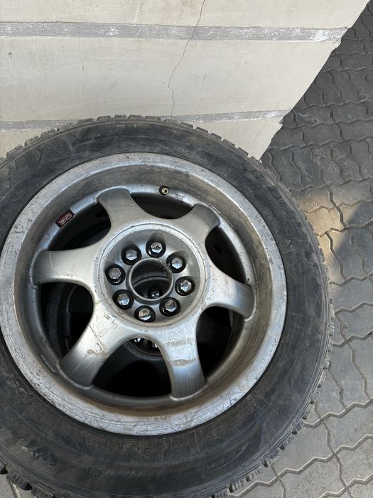 Диск р15 с зимней шинай