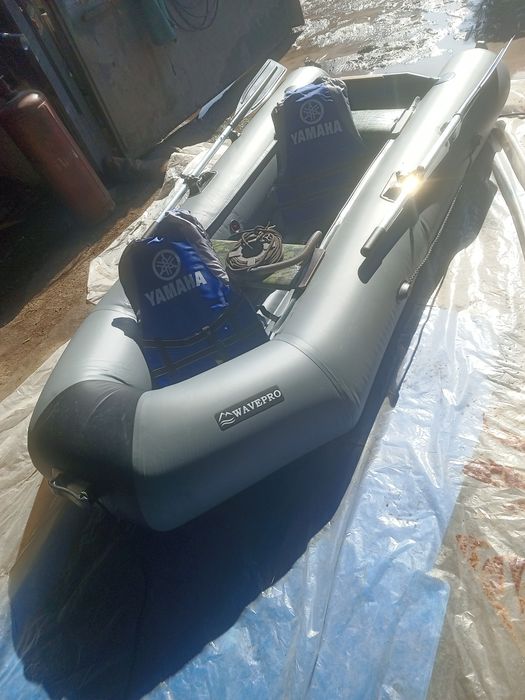 Лодка надувная..