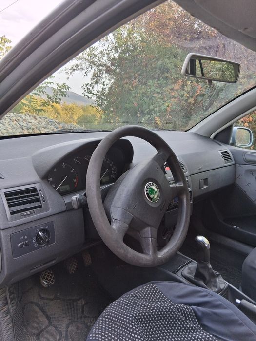 SKODA Fabia 2002 — imagine 2