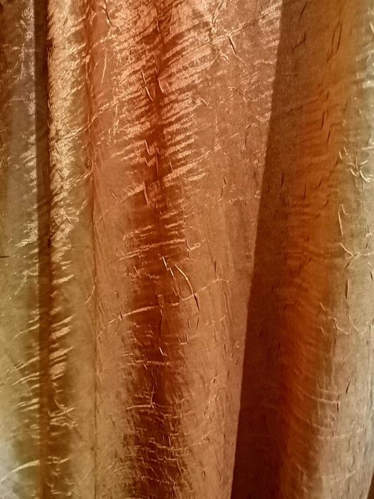 Завеси с  преливащи цветове