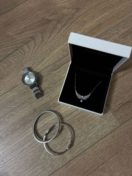 Pandora серебряная