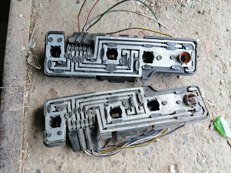 Платка за заден стоп за Astra F комби