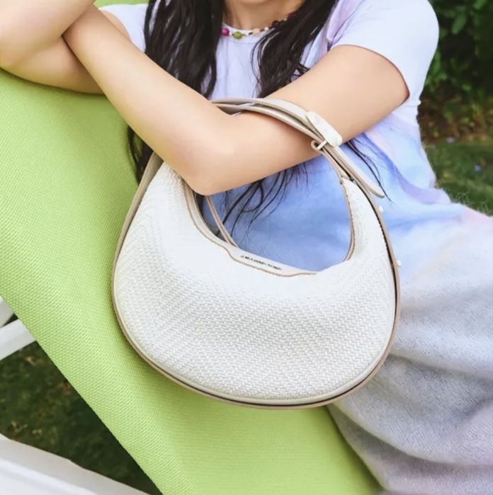 Amazing song чанта от естествена кожа