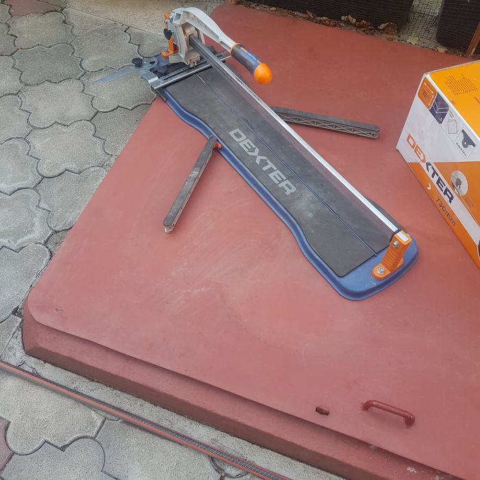 Masina  de taiat  gresie  Dexter