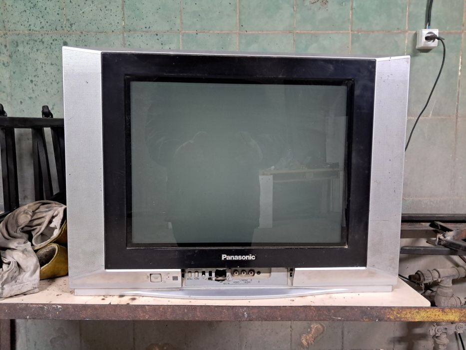Телевизор panasonic