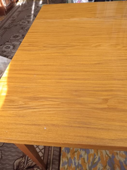 Продам раздвижной стол