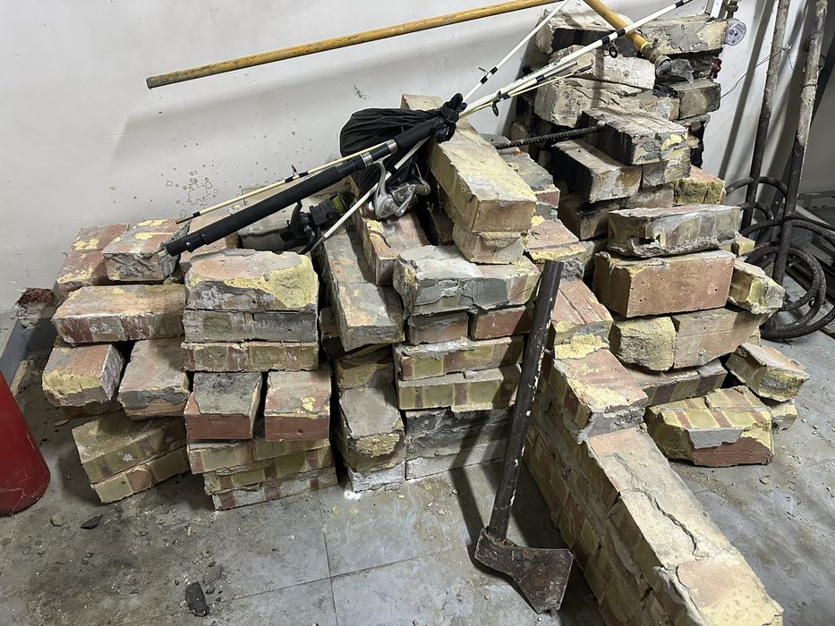 Кірпіш сатылады бу