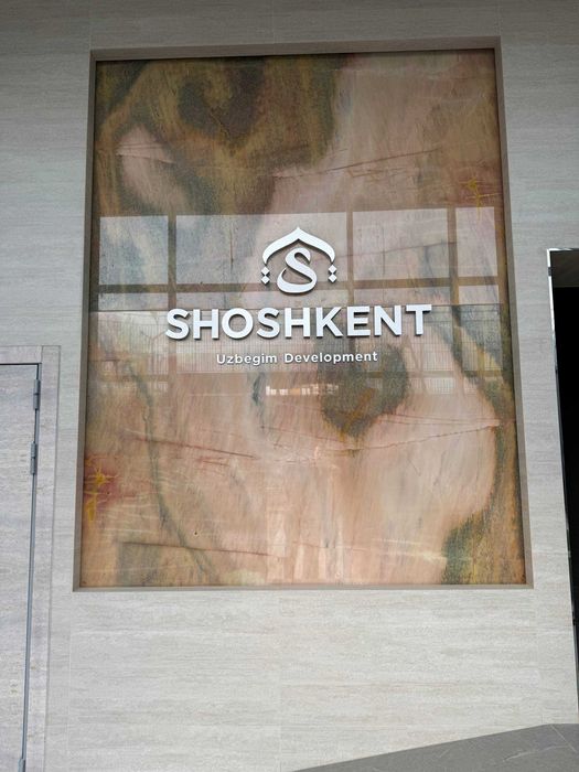 Продается Срочно 2 комнатная в ЖК Shoshkent коробка 71 м2/ 1400 за квм