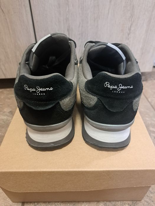 Дамски спортни обувки Pepe jeans