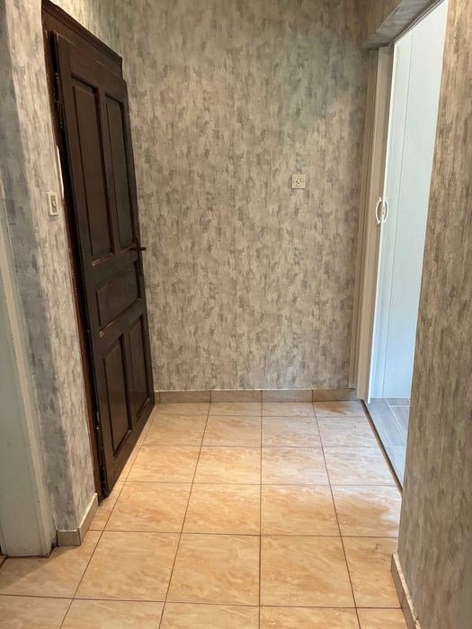 Продава се уютна къща на 25 км от София, в зеленина и спокойствие