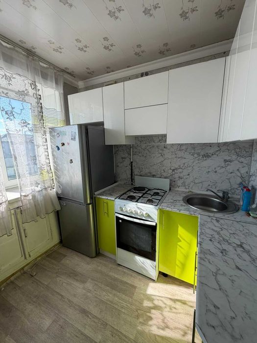 продам  2 комнатную квартиру