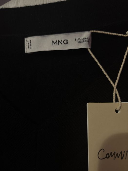 Черен пуловер Mango