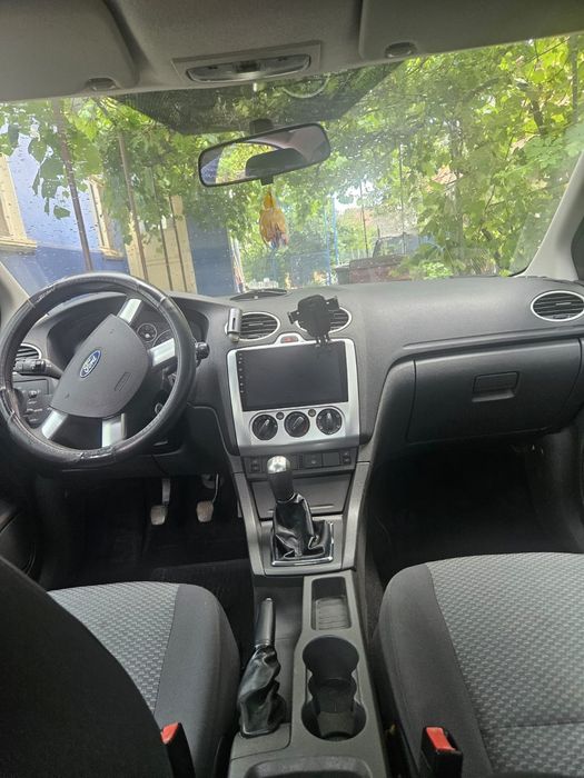 Vând ford focus mk2