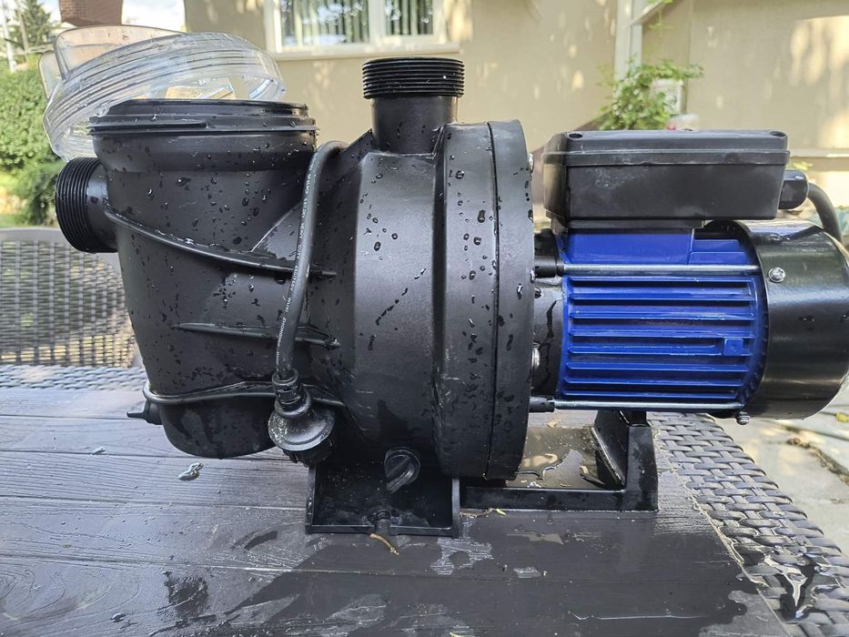 Електрическа помпа за басейн vidaXL – 800W (16000 л/ч)