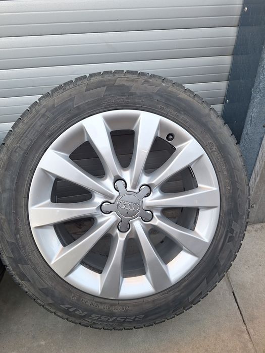 jante Audi originale  pe 17 pt  A4,A5 A6,A7 cu anvelope iarna.
