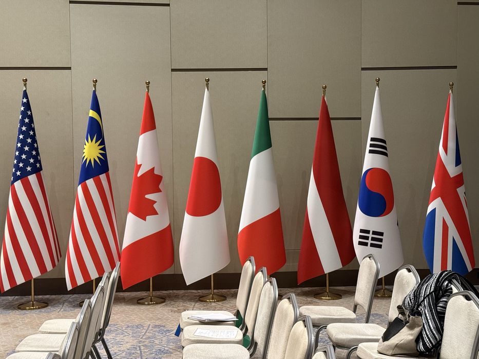 Флаги,Парус,Флагшток,Flag,Parus,Atlas,Sholk,Атлас,Шелк,Виндер,Vinder