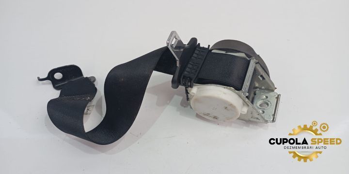 Centura siguranta fata stanga 33035173B BMW Seria 1 E81/E82/E87/E88 [