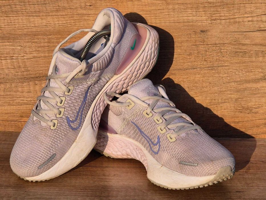 Nike ZoomX Invincible Run Flyknit 2