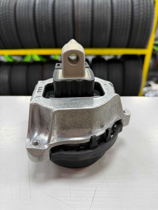 Мотор Подушка - BMW - X5, X6, X7