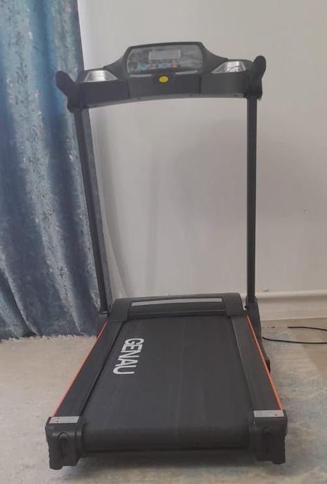 Продам беговую дорожку