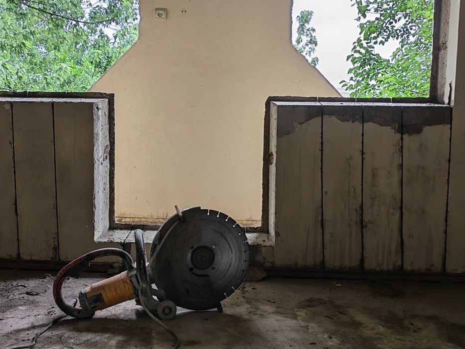 Almazne rezka beton kesish