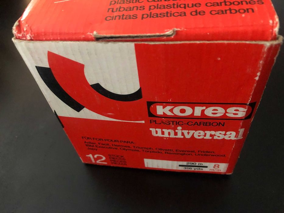 Продавам комплект чисто нови ленти Kores за пишеща машина