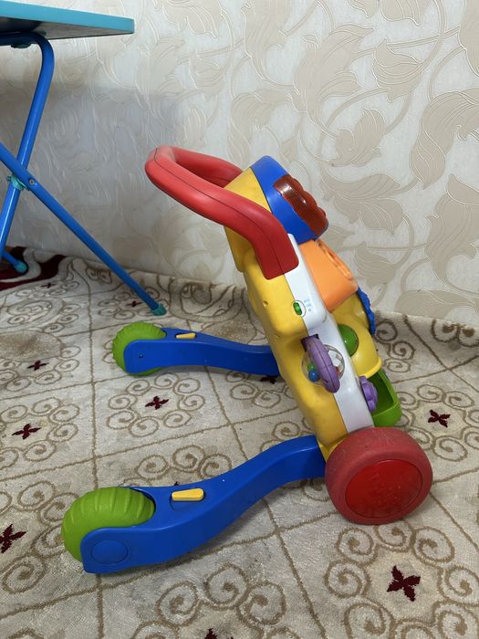 Продам первые шаги ходунки каталки