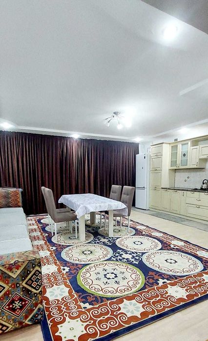 Посуточно свежий ремонт 4 комн.