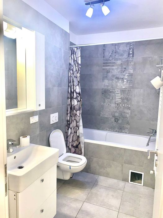 Apartament regim hotelier coresi 200lei pe noapte