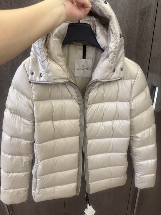 Куртка зимняя Moncler оригинал новая