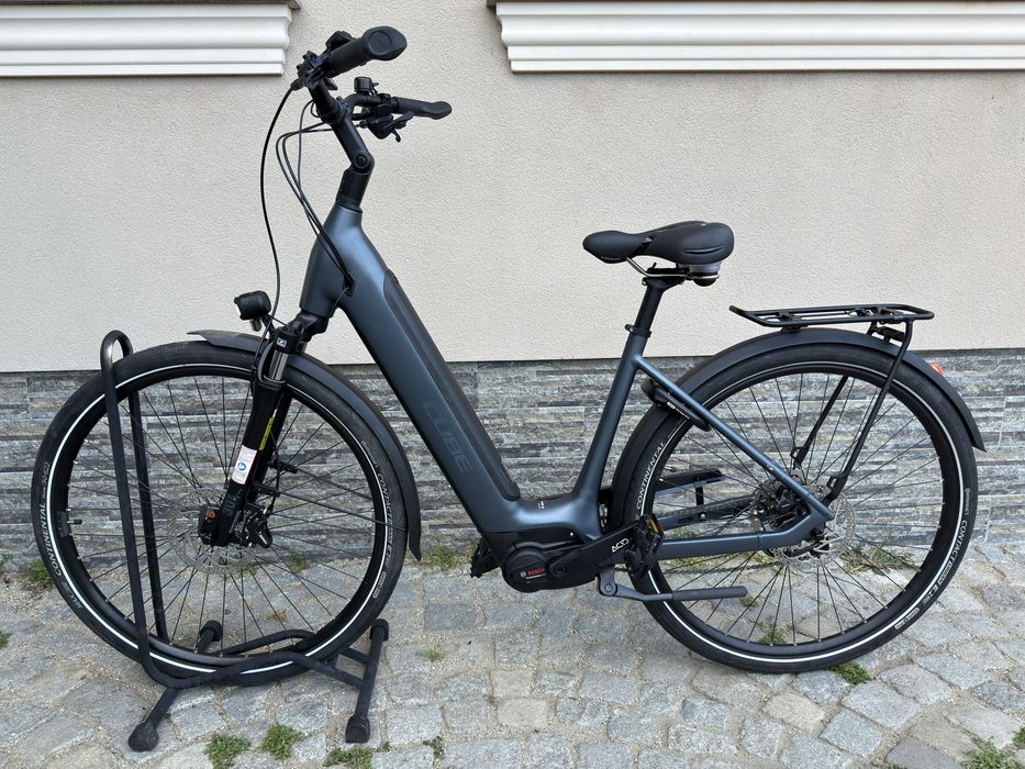 Електрически велосипед Cube Supreme размер: 28/L