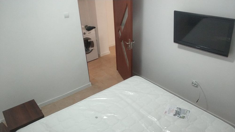 Închiriem Garsoniera in zona Pieței Râmnicu Sărat , Jud Buzău