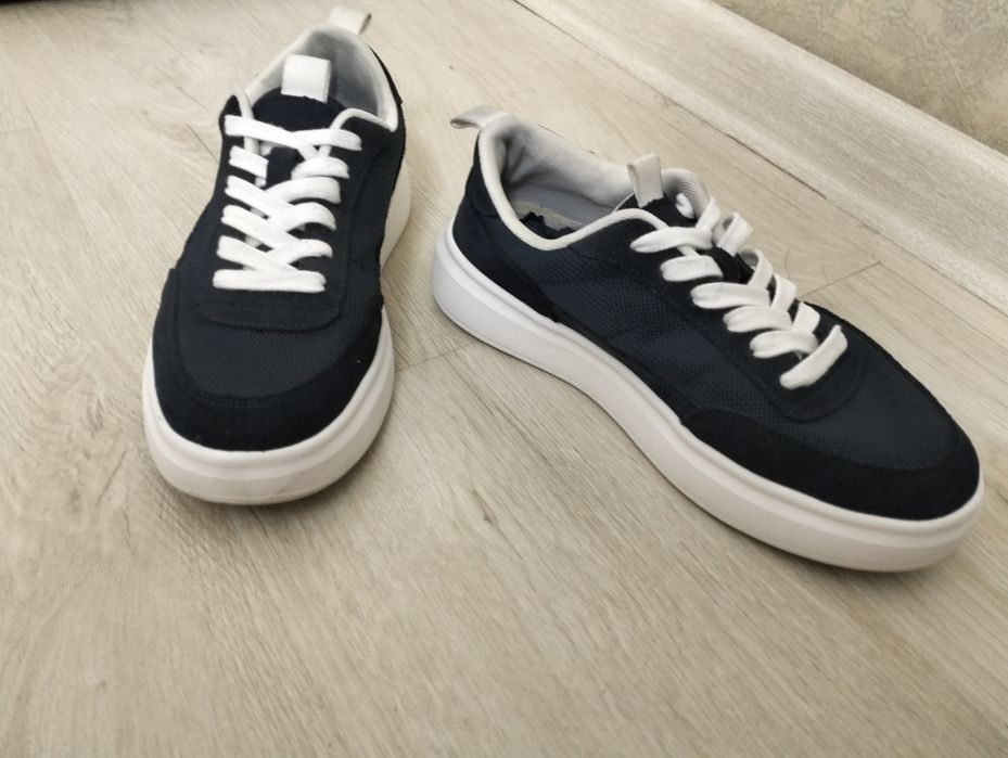 Erkaklar uchun oyoq kiyim Мужская обувь ( Casual sneakers